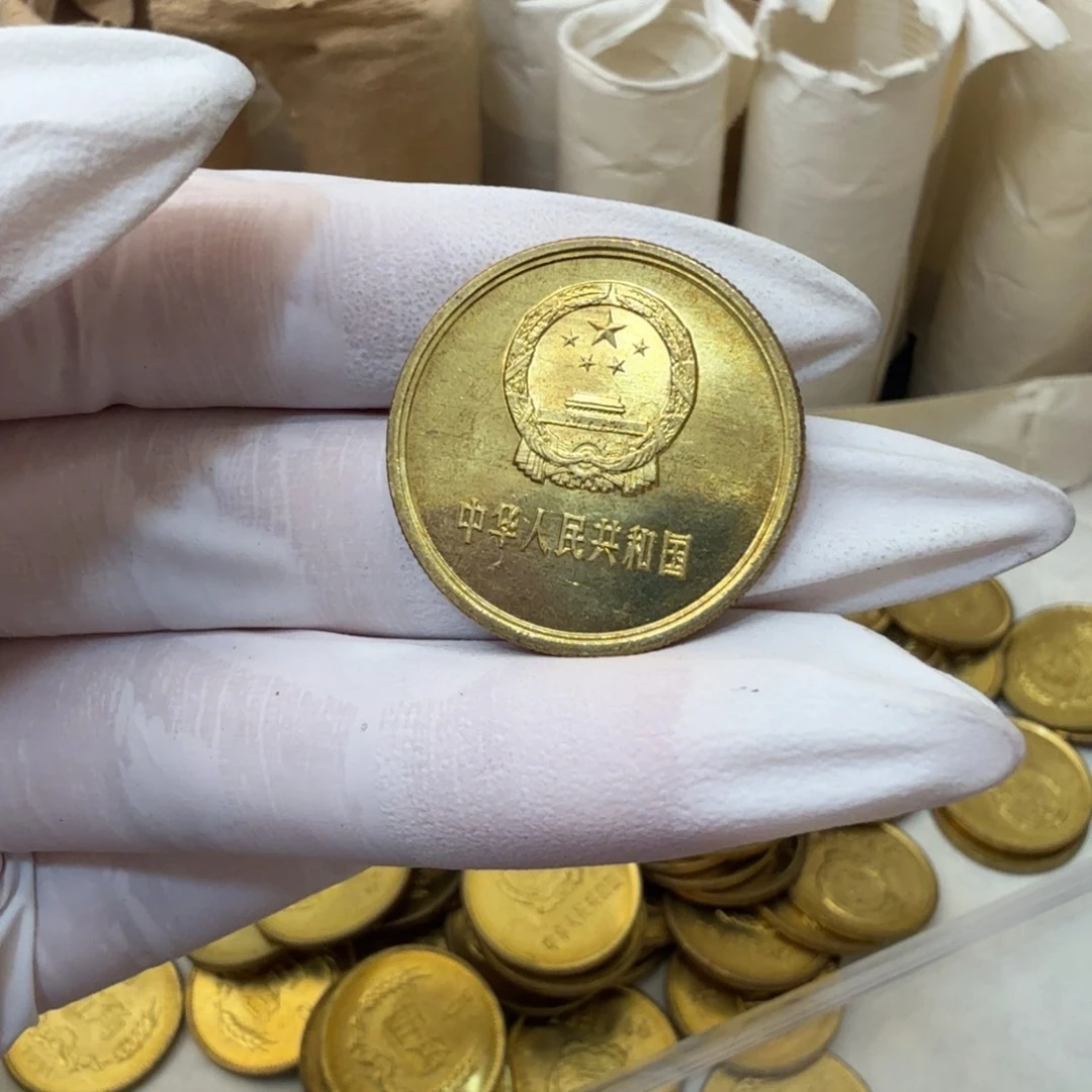 1981长城币五角一枚镜面国辉拉丝