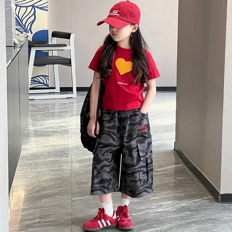 女童夏季新款迷彩工装裤短袖T恤两件套2025女孩夏装时尚网红套装