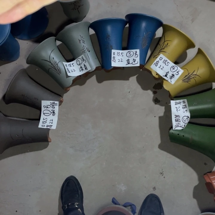 紫砂花盆周三周四这是在深圳旭