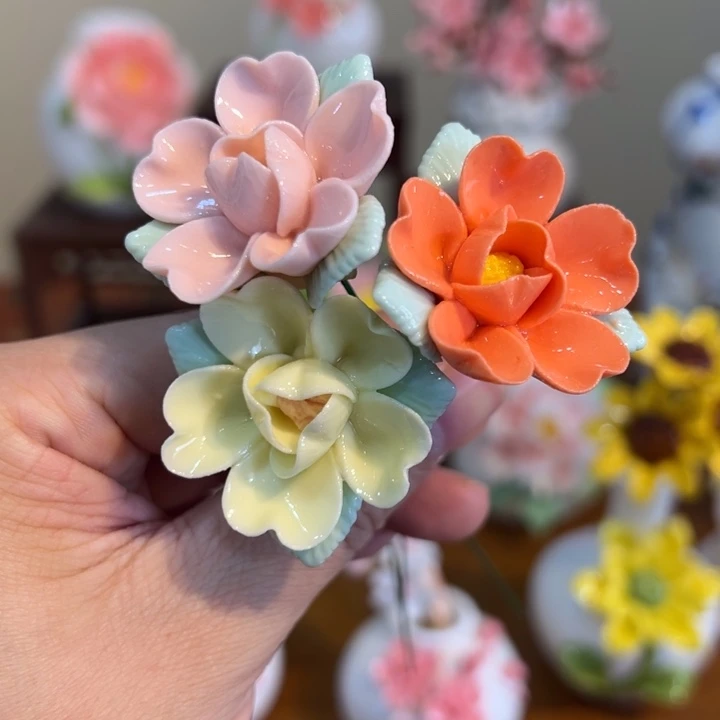 手工精致陶瓷摆件