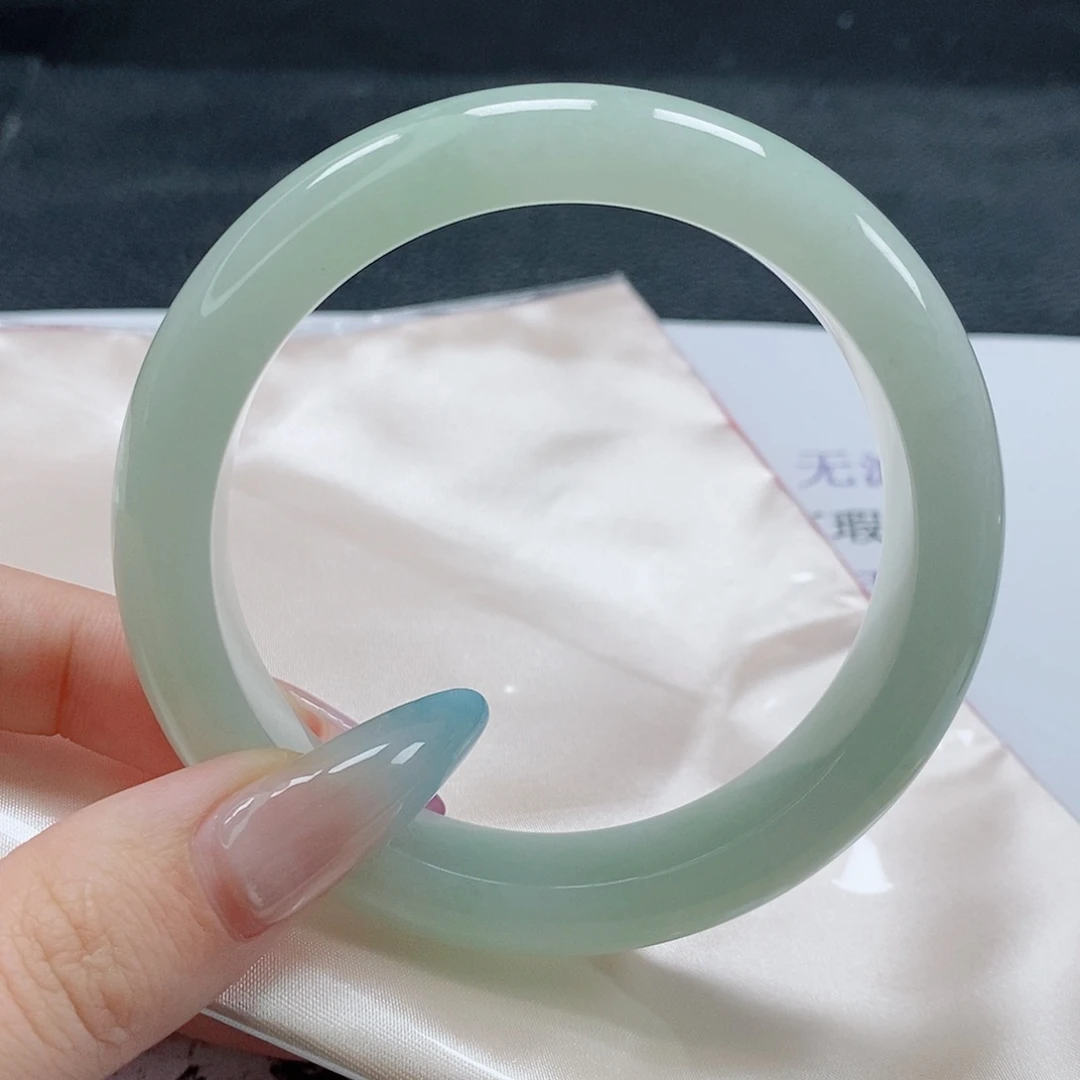 【闪购商品】未镶嵌手镯翡翠587号