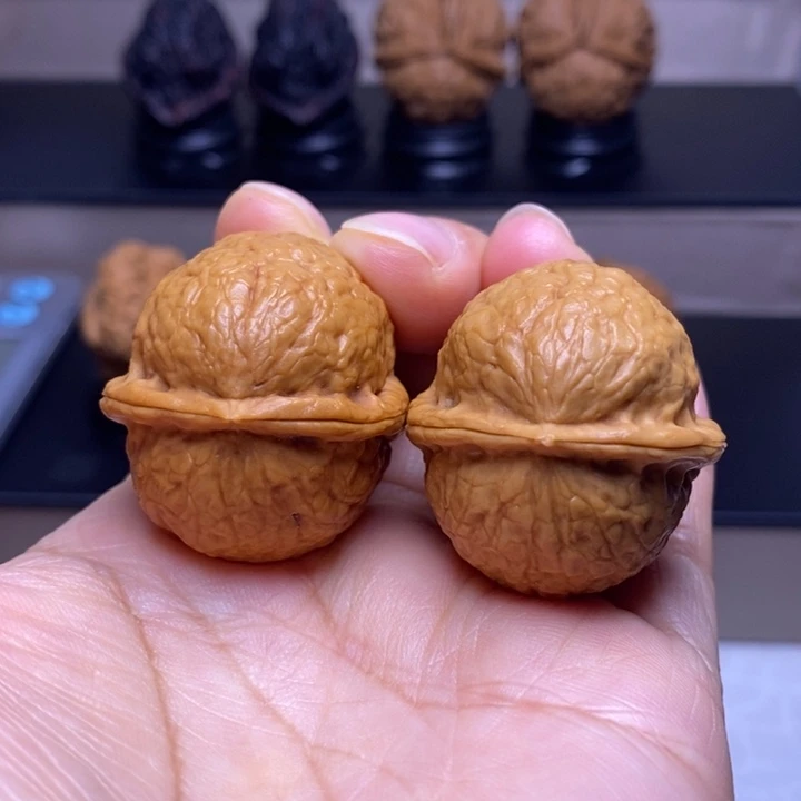 把件文玩核桃粗筋屁桃71