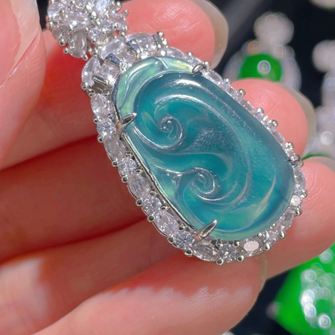 翡翠吊坠(不含链)未镶嵌