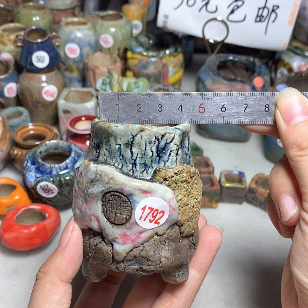 原价32一个特价处理不退换，默认微瑕