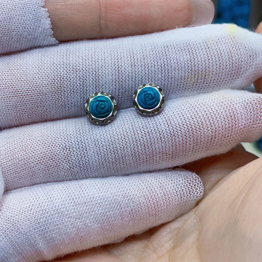 绿松石未镶嵌饰品