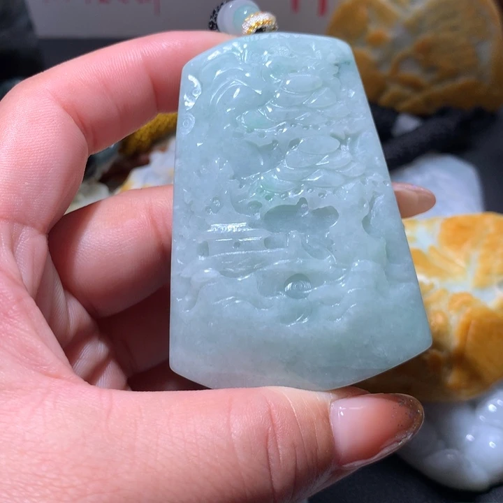 翡翠未镶嵌颈饰保真天然A货翡翠