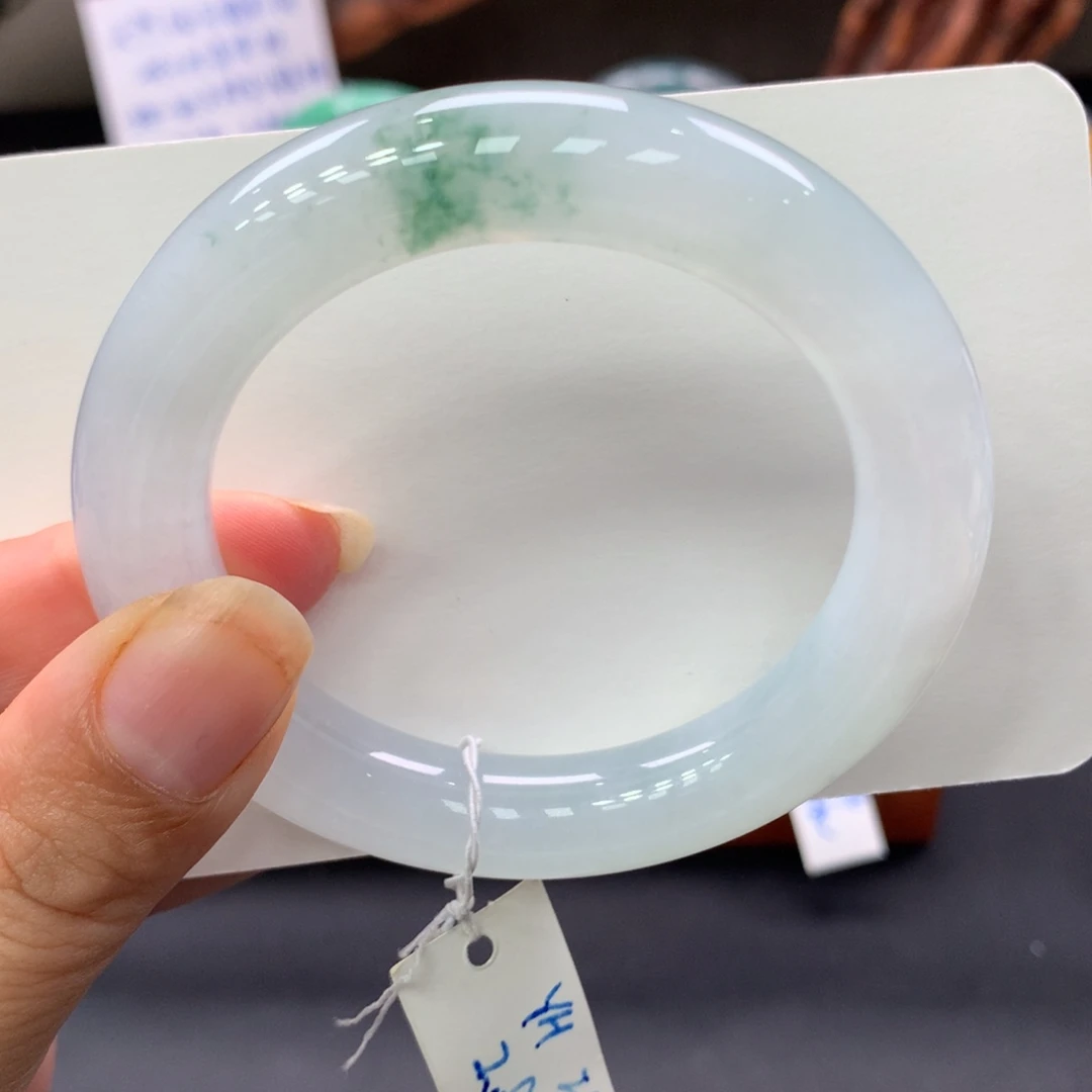 未镶嵌手镯翡翠52号