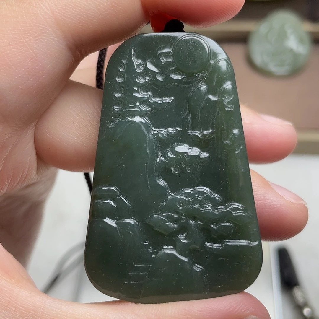 和田玉未镶嵌颈饰