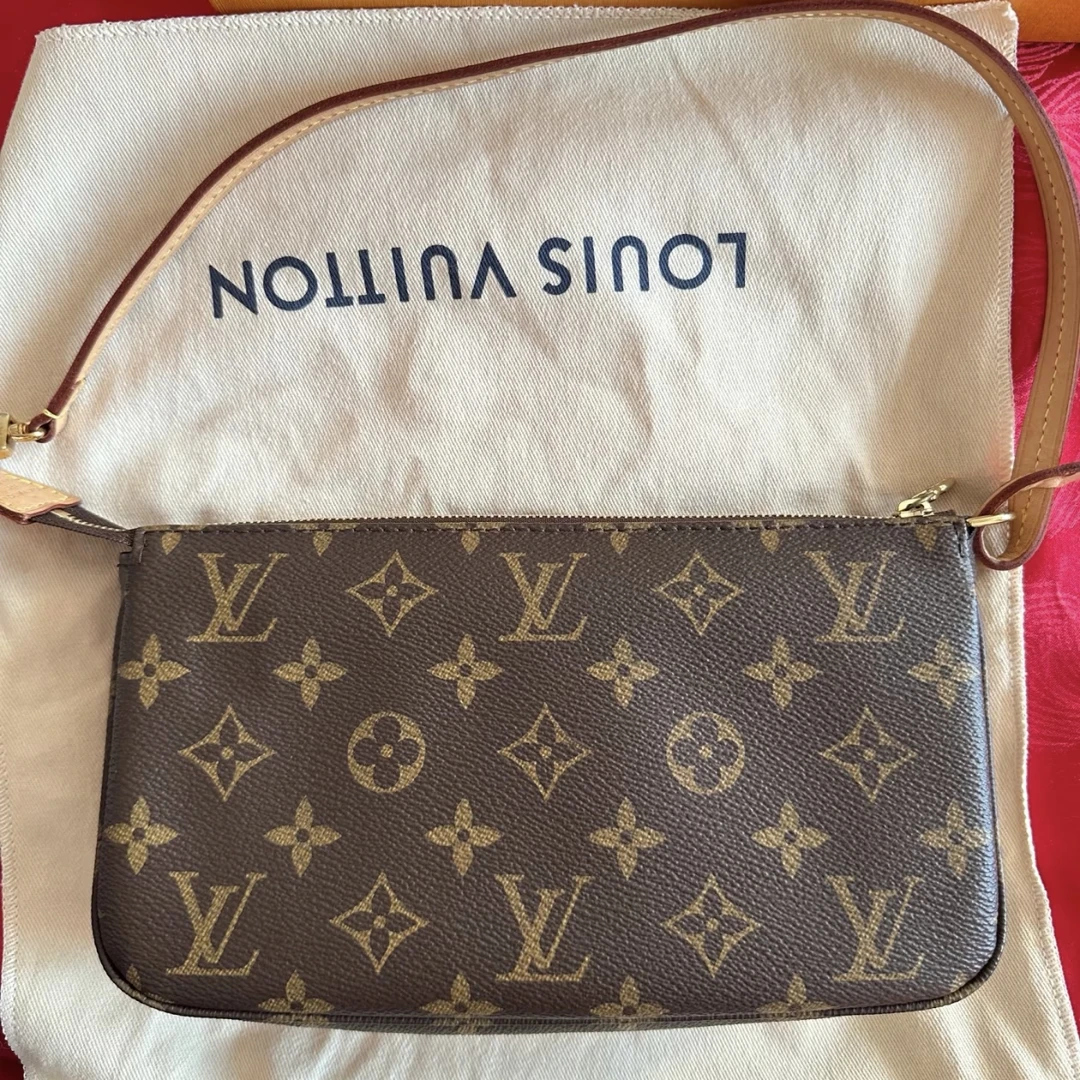 95新 LouisVuitton/路易威登 蔚蓝/老花 大麻将 腋下包  芯片