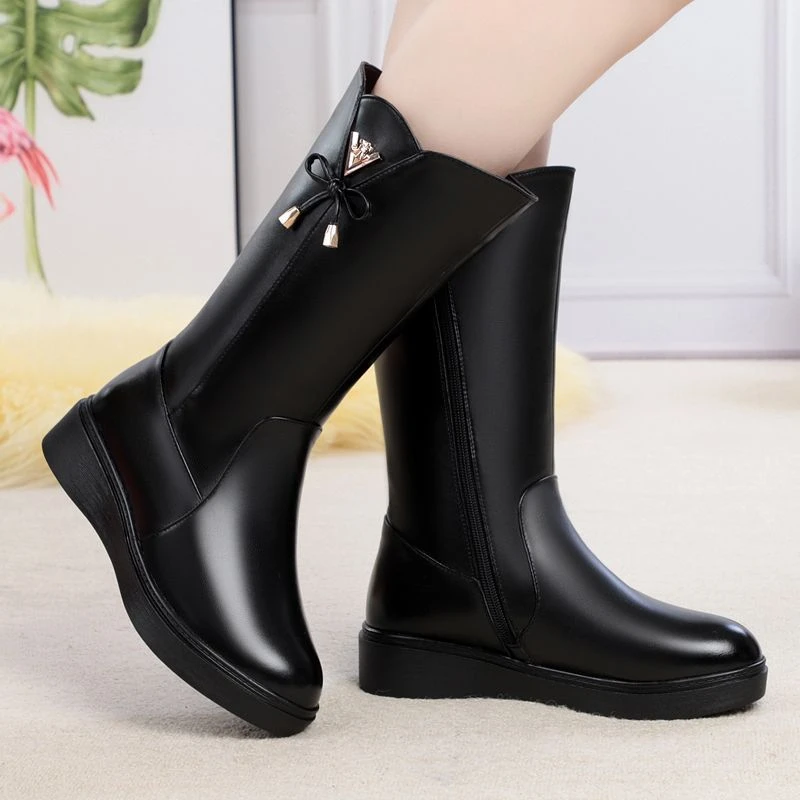 卓诗尼【秋冬上新】真皮新款羊毛平底中筒靴低跟棉靴加绒真皮女棉靴