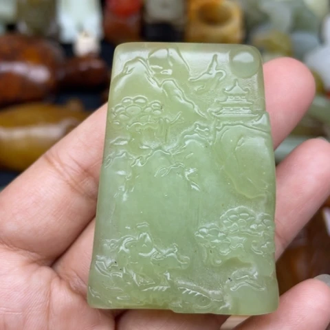 蛇纹石玉未镶嵌颈饰14