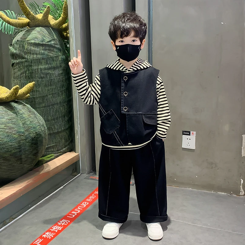 男童秋装套装2025新款时髦洋气儿童秋季牛仔马甲三件套装宝宝衣服