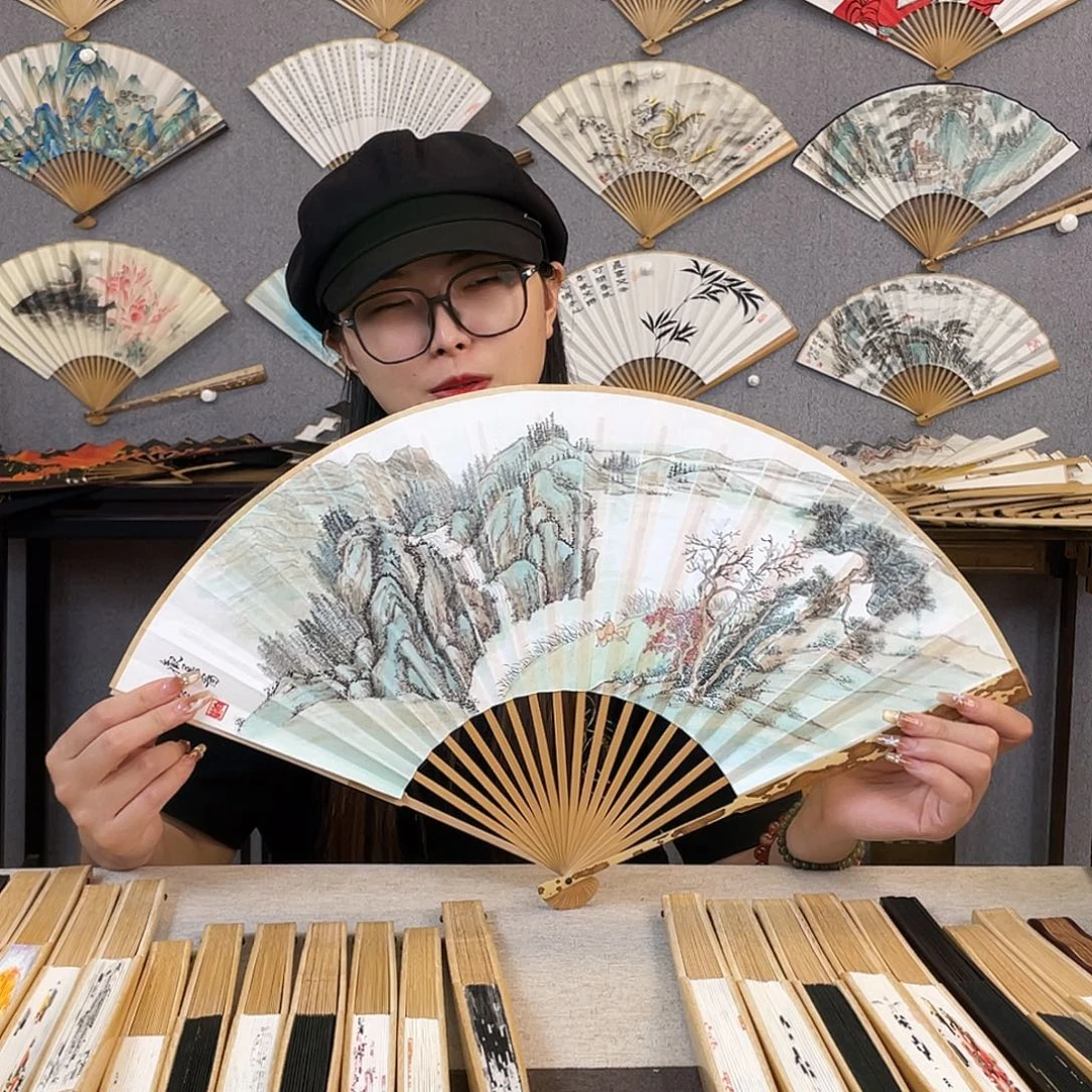 国画95寸梅妃-纯手绘-文玩扇骨（默认粘好）