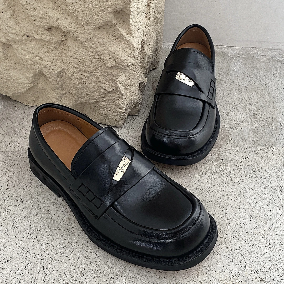 明星同款乐福鞋男2025年新款厚底真皮英伦皮鞋套脚男士大头德比鞋