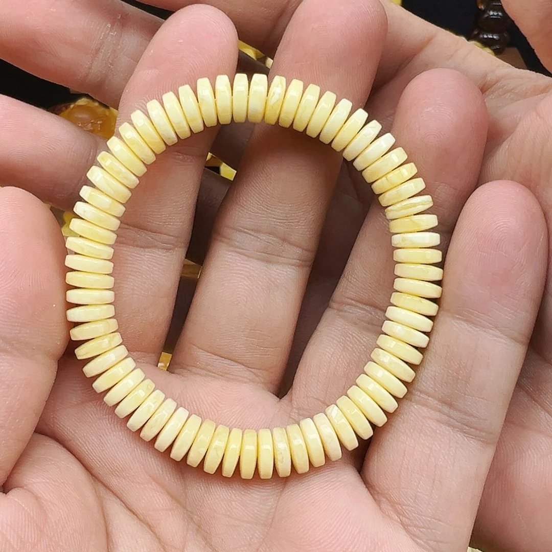 蜜蜡未镶嵌珠宝奇石药片单圈8.6mm，9.5克