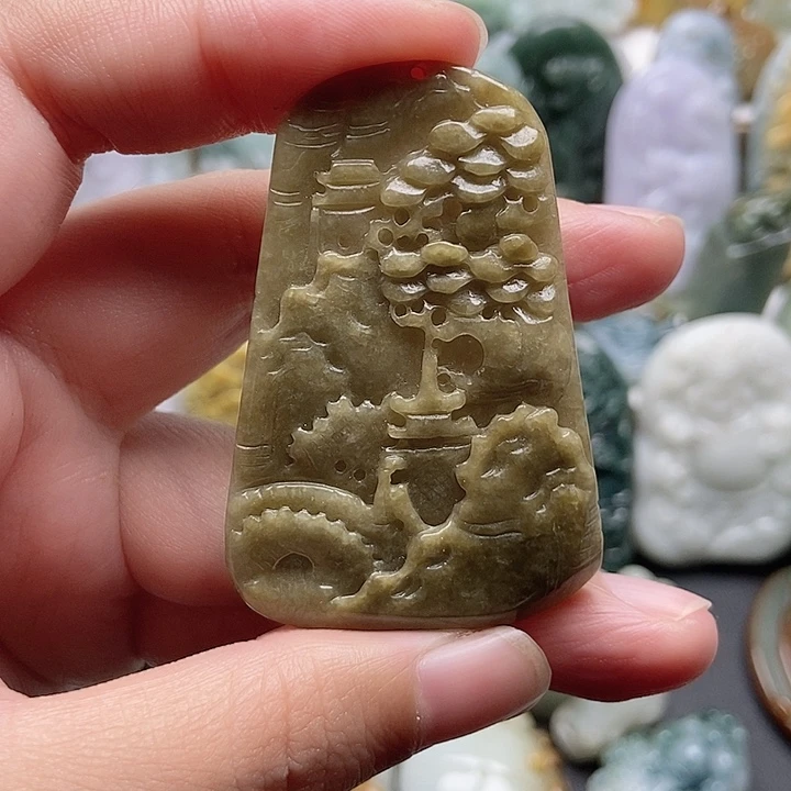 翡翠未镶嵌颈饰翡翠