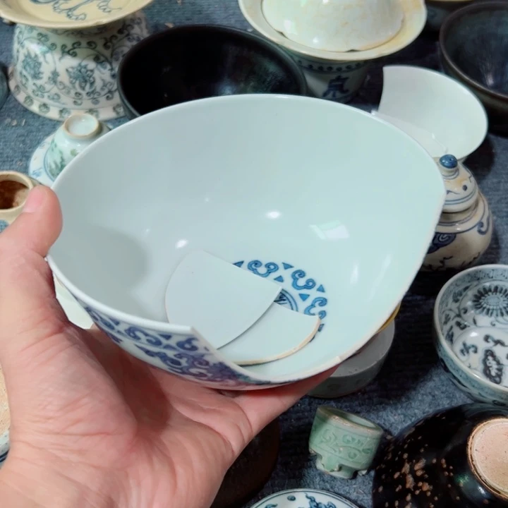 一***！瓷片青花文饰的一个豌
