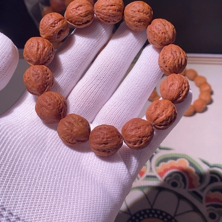 文玩核桃手串……5