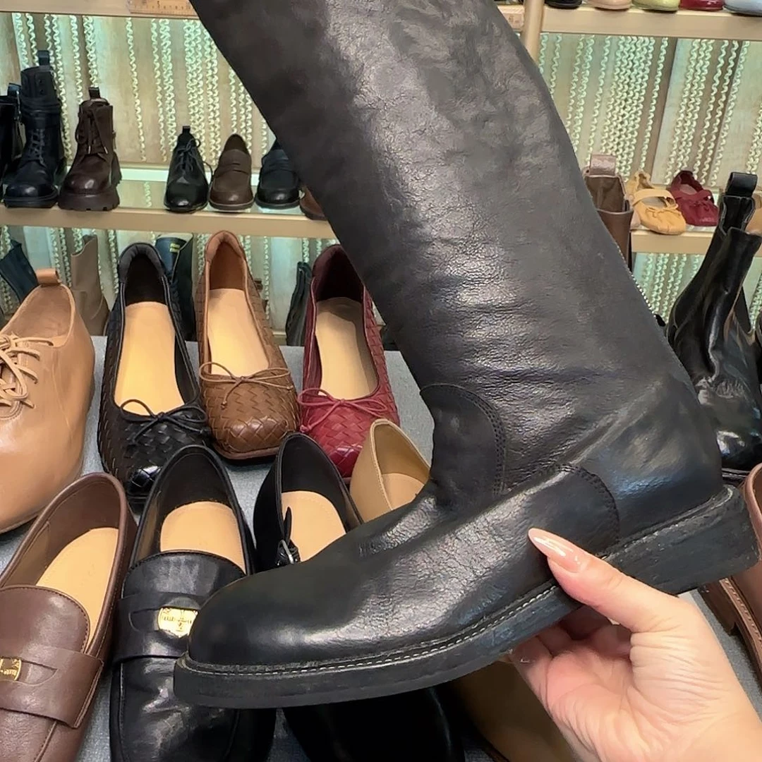 样板马皮黑色40高靴