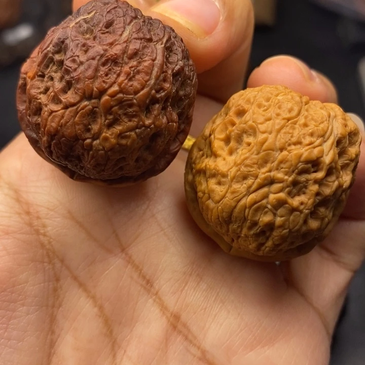 文玩核桃把件34尺蛇皮球