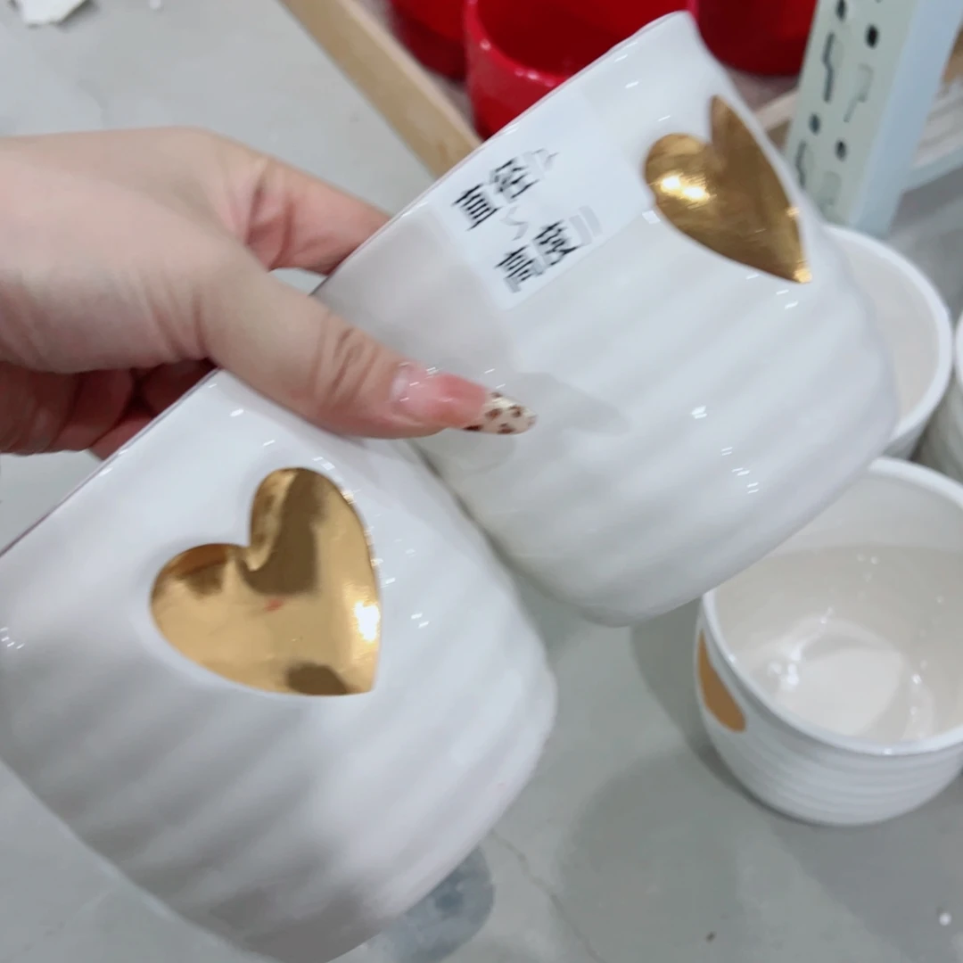 满10米包邮发货，默认打孔发货，不打孔联系客服备注。