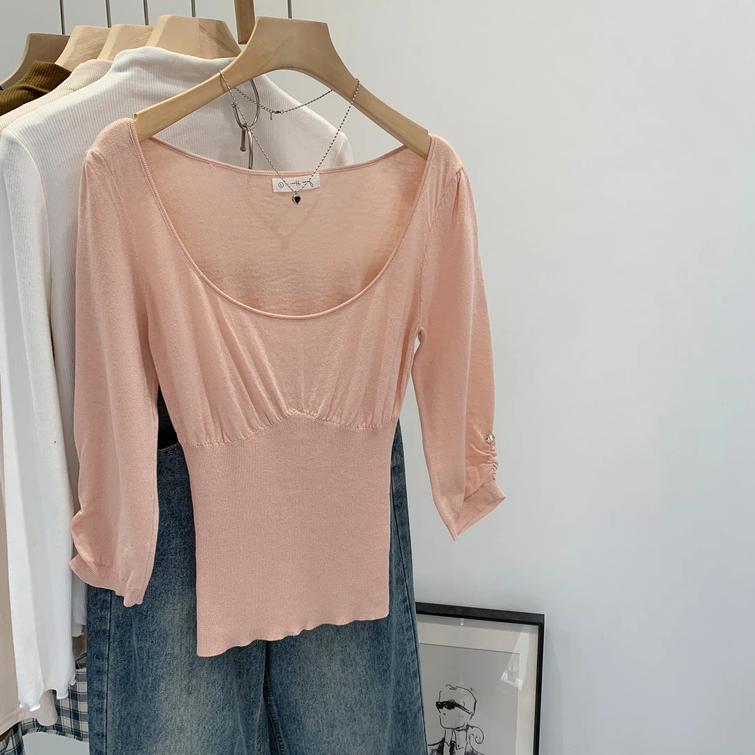热销独特超好看粉色U领中袖T恤女2025夏季新款收腰显瘦绝美五分袖