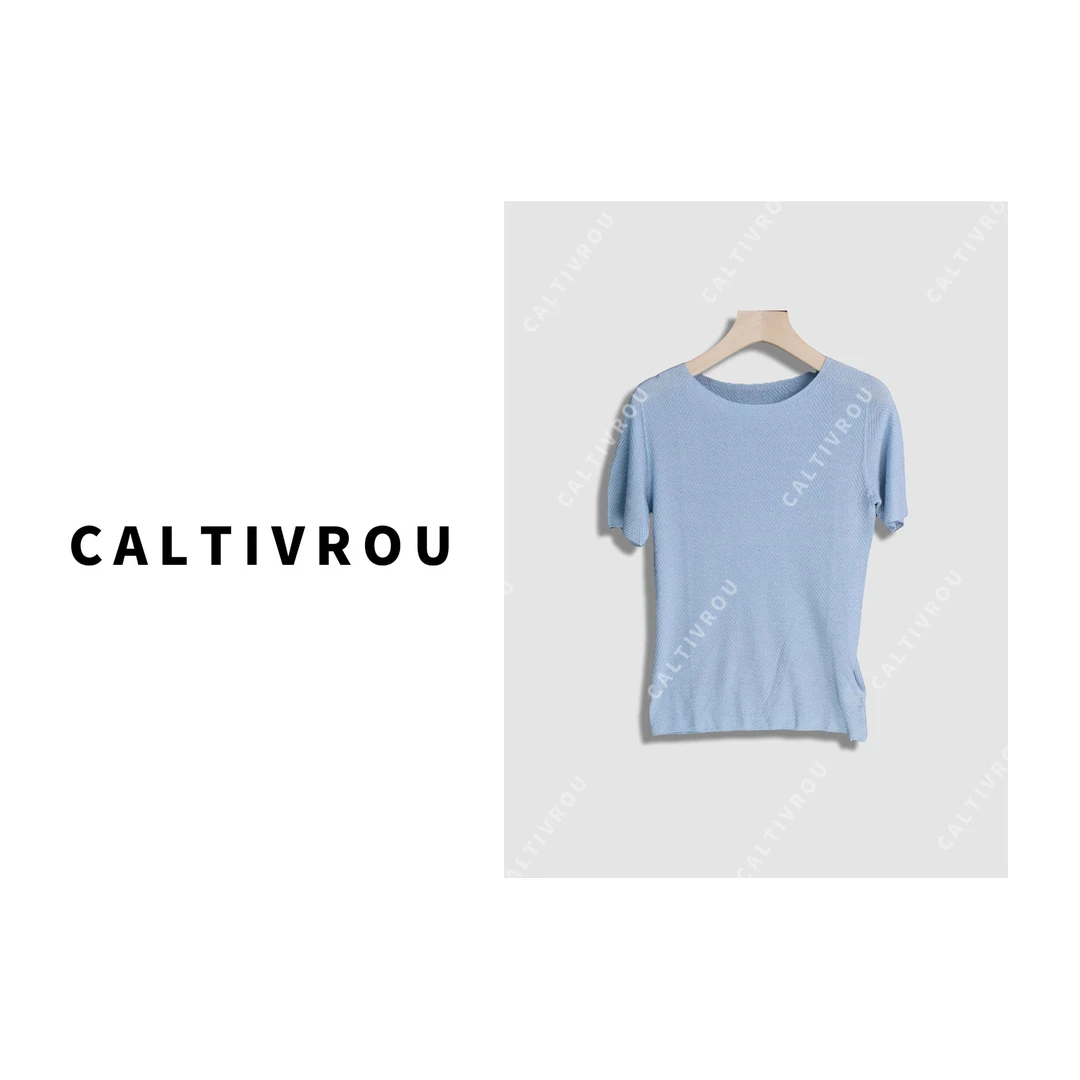 Caltivrou舒适百搭简约显瘦圆领针织T恤-Y17081