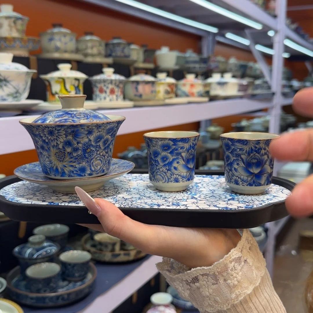 我在外面吃饭呢你在哪了我在