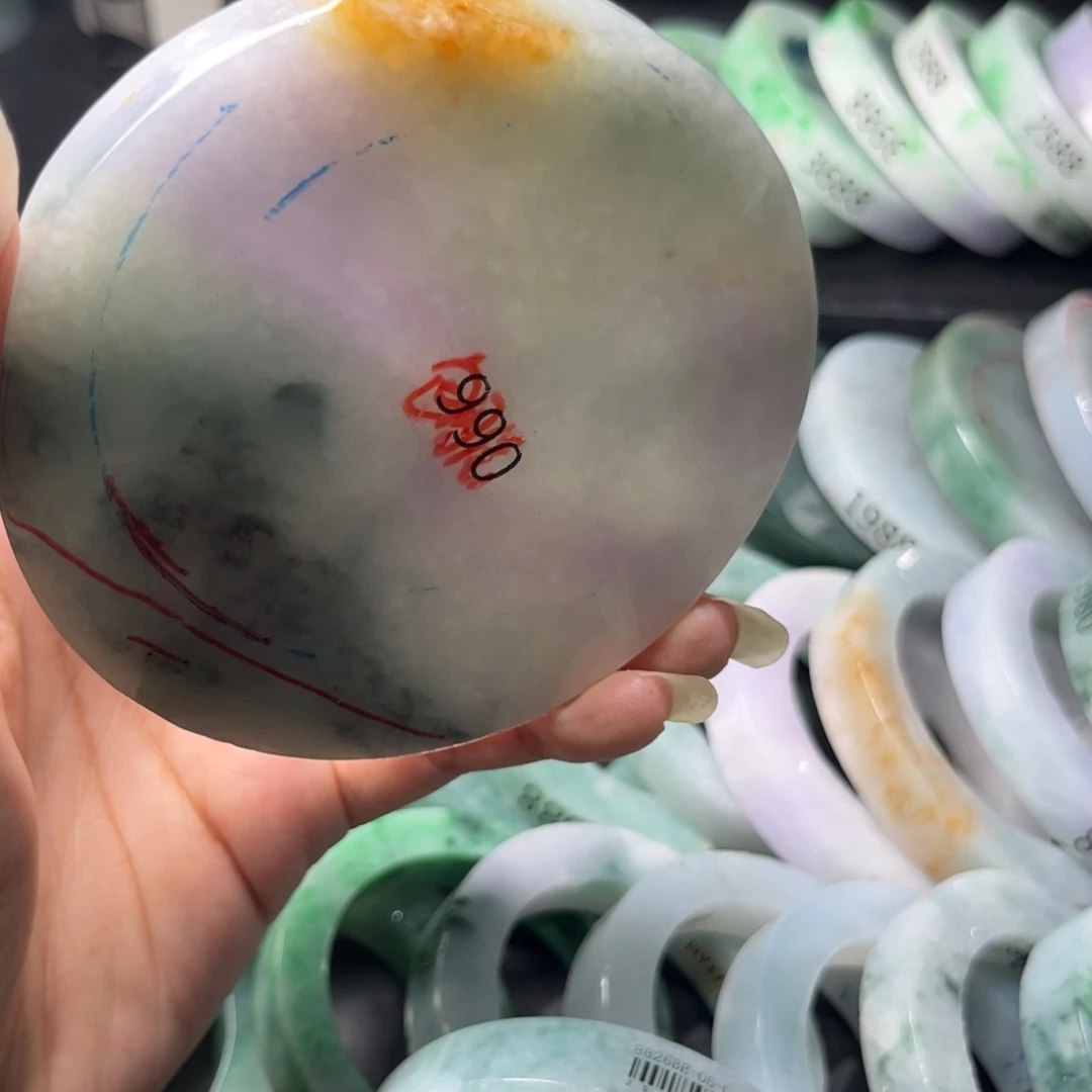 定制翡翠未镶嵌手镯