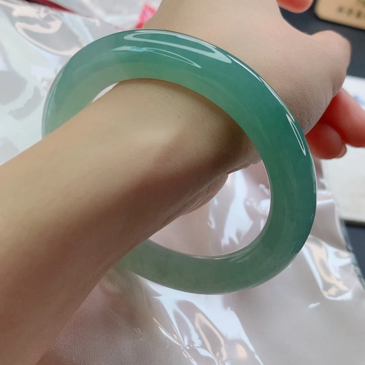 翡翠未镶嵌手镯（圆镯）新品强推