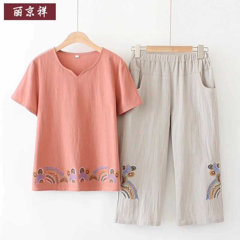 妈妈短袖两件套装中年女装大码棉绣花时尚T恤中老年洋气上衣