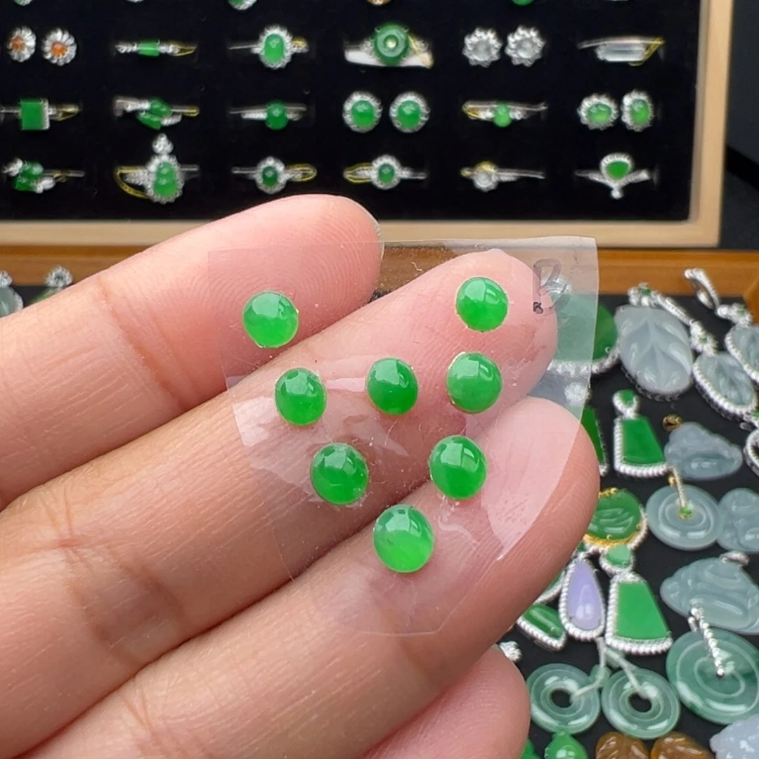 翡翠未镶嵌颈饰蛋4.2