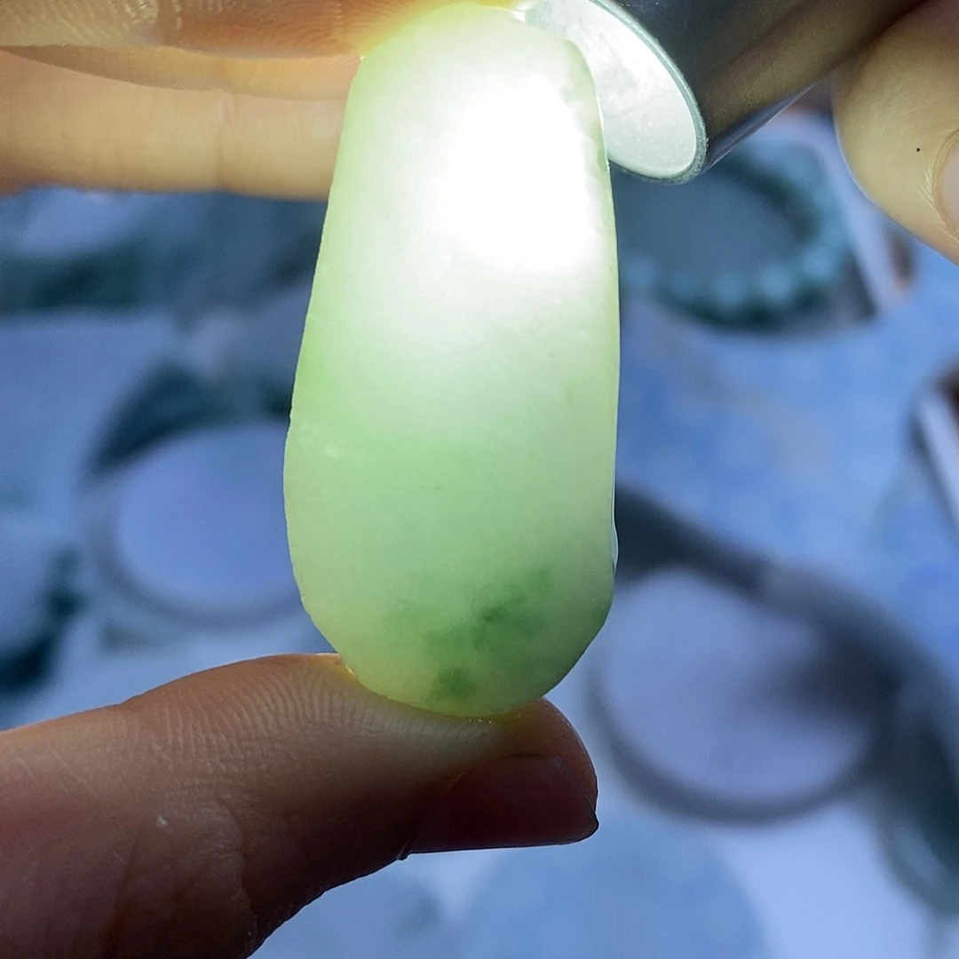 翡翠裸石纯天然翡翠