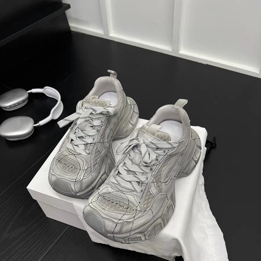 【圣芙澜】2025年秋季新款老爹鞋，百搭洋气