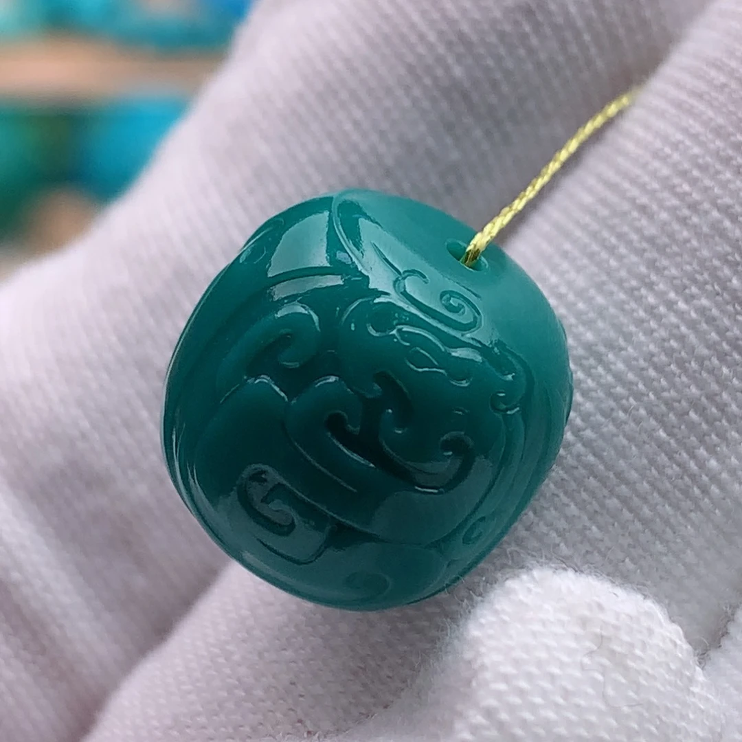 未镶嵌绿松石珠宝奇石