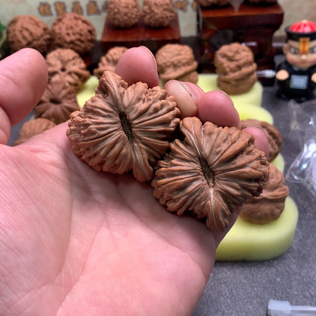 无***卒吊坠文玩核桃四座楼