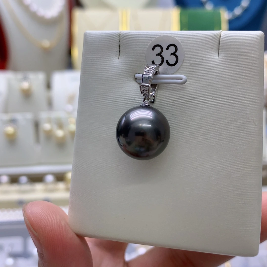 18K金镶嵌海水珍珠吊坠(不含链)