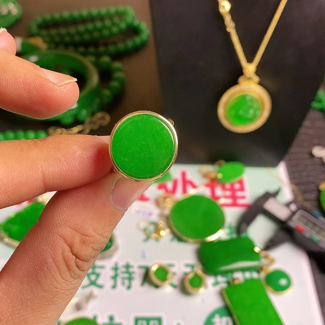 吊坠项链一物一图