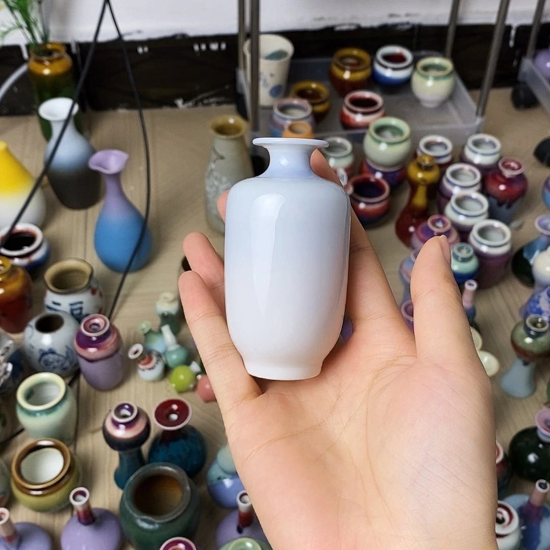 摆件巴掌大不插花景德镇高温陶瓷小花器