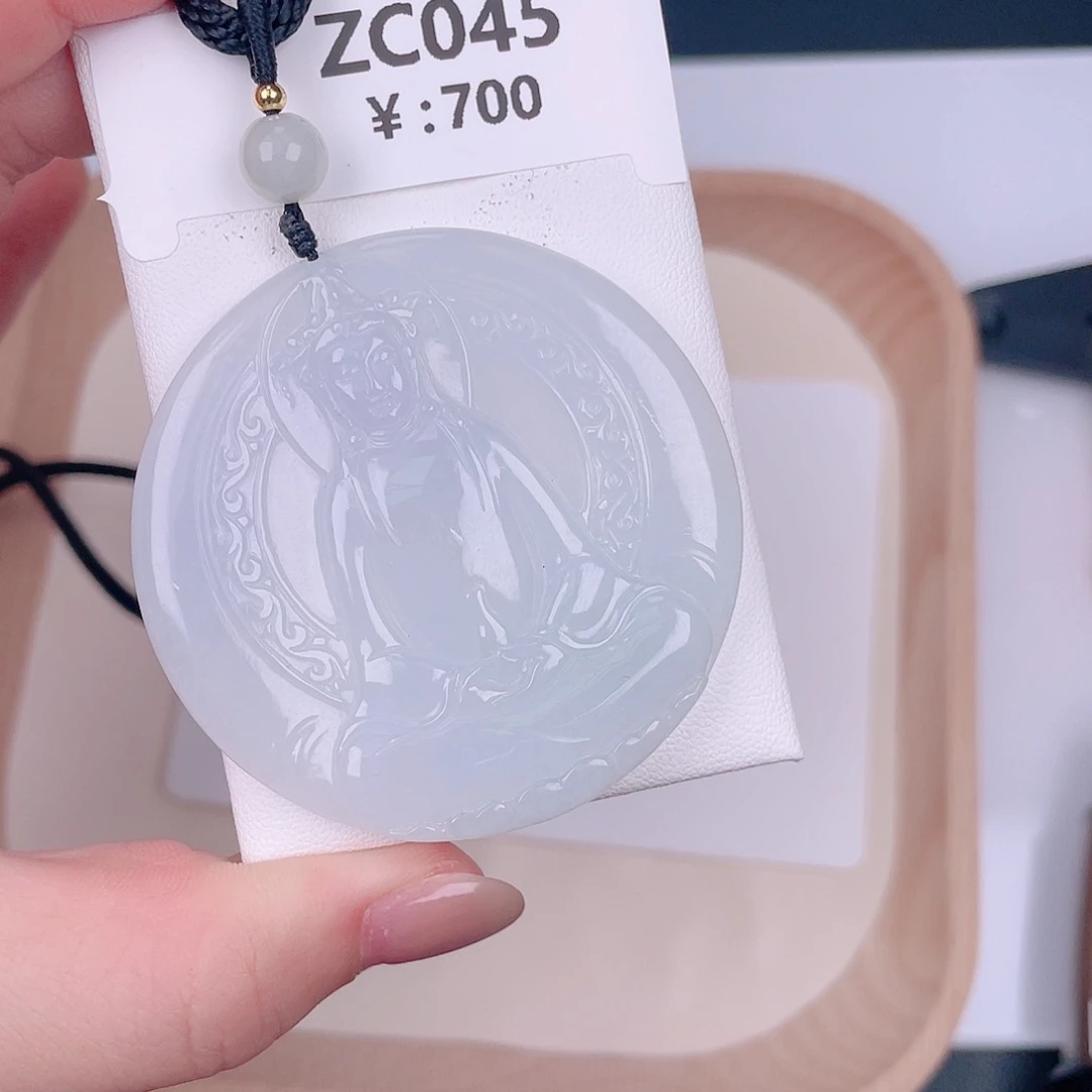 翡翠未镶嵌颈饰zc045