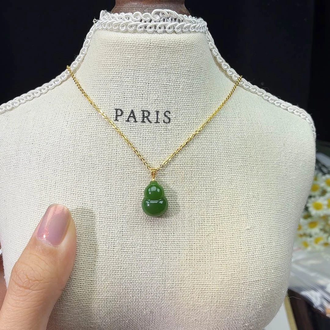 和田玉（碧玉）18K金镶嵌吊坠(赠链)