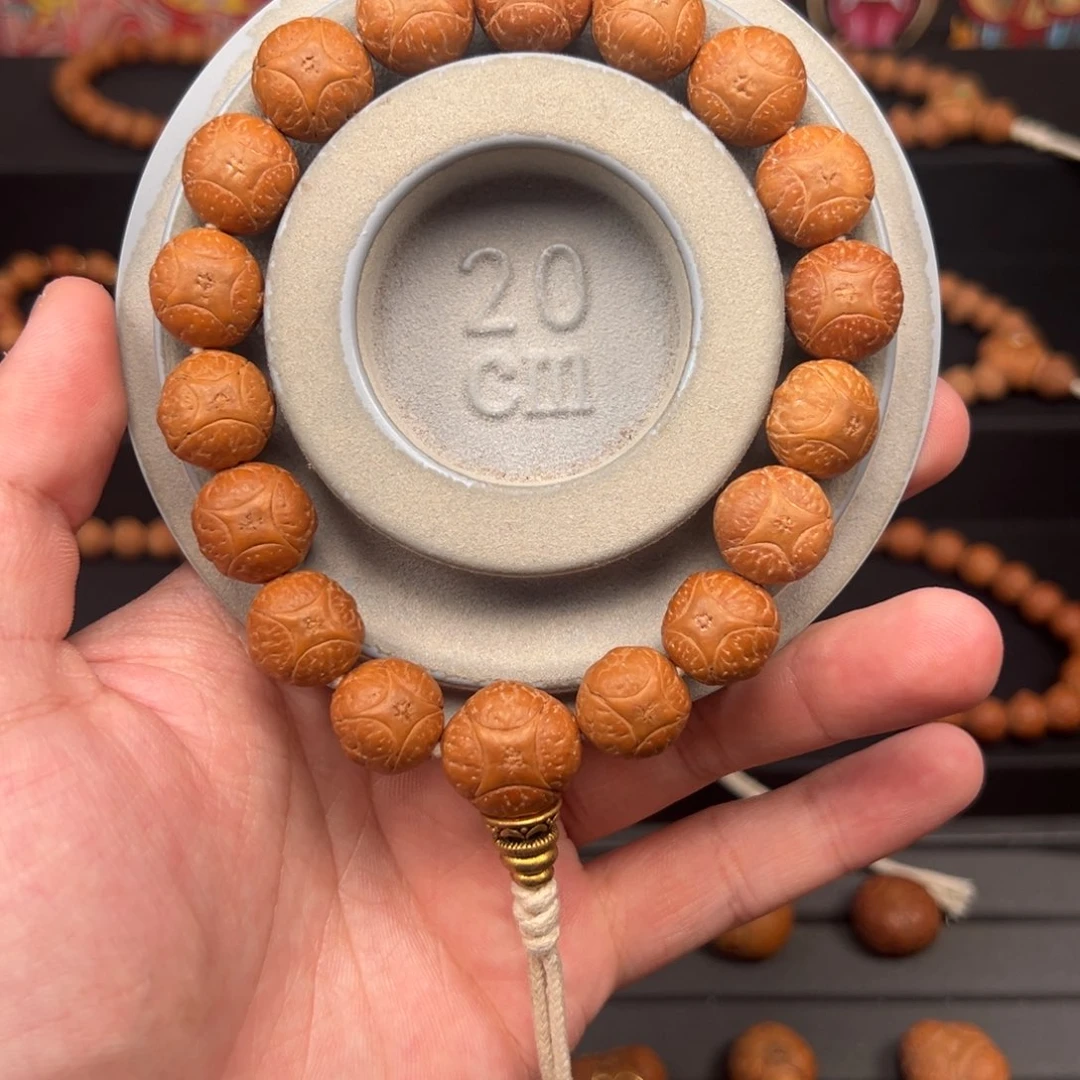 凤眼菩提吊坠14尺寸麒麟眼手持