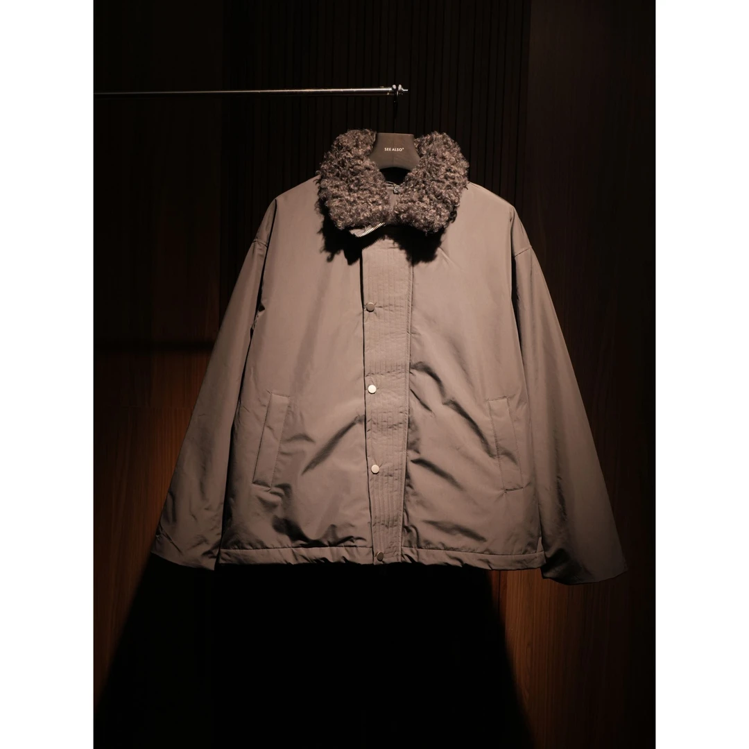 SEE ALSO『高定旗舰系列』 户外系工装新贵老钱百搭基础毛立领棉服