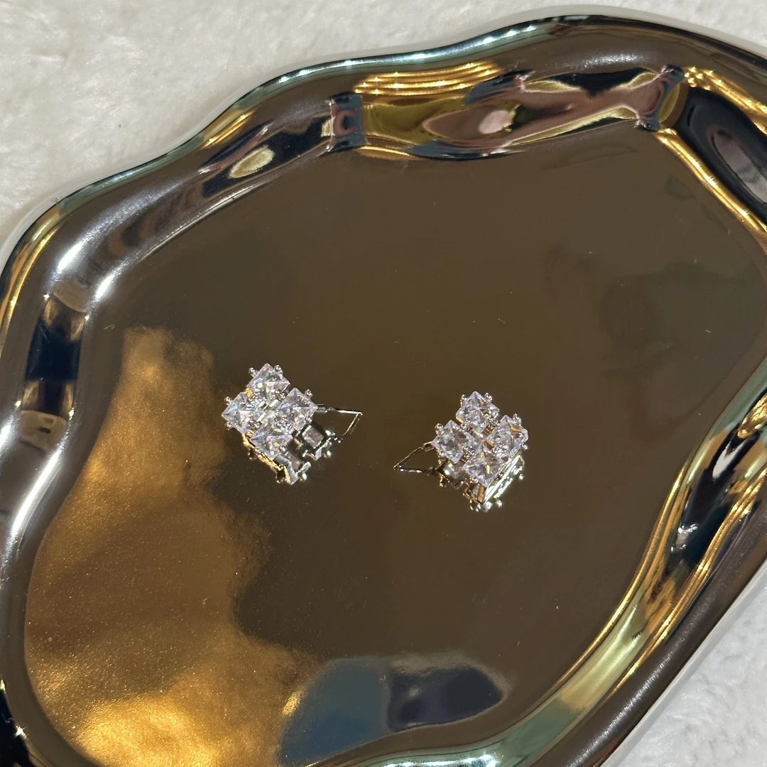 铜合金合成锆石耳饰 气质轻奢时尚9（6241-6300）