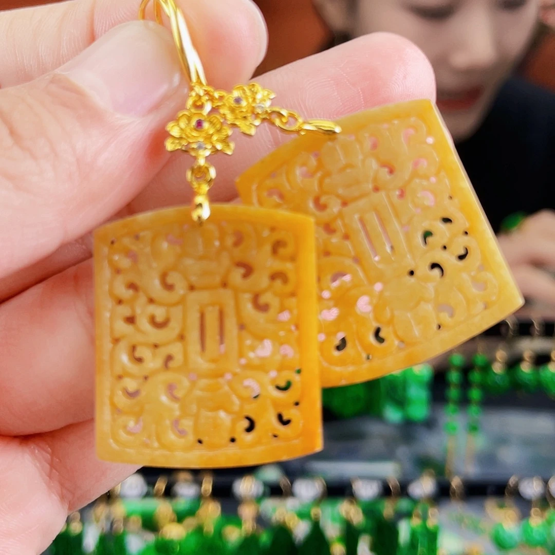 翡翠未镶嵌耳饰饰品