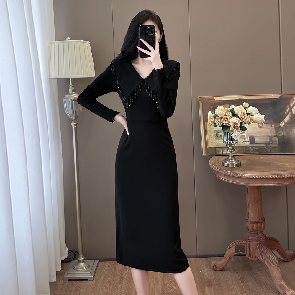 309秋冬连衣裙显瘦气质长袖中长裙高腰轻奢时尚拼色小黑裙法式