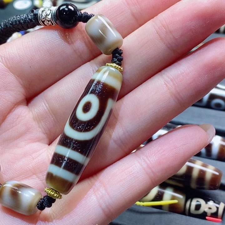 玛瑙/玉髓（覆膜）颈饰未镶嵌