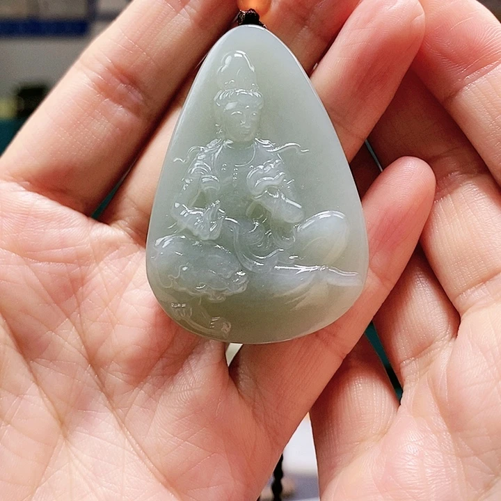 【闪购商品】颈饰未镶嵌和田玉