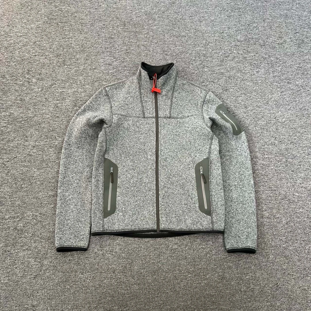 99新 ARC'TERYX/始祖鸟 刺绣徽标 抓绒外套 s码