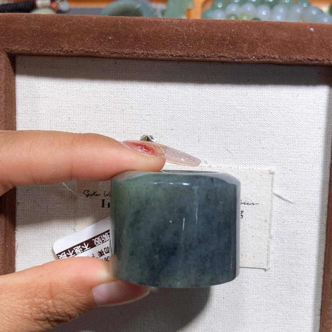 和田玉（糖玉）戒指未镶嵌